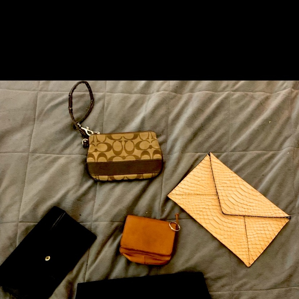 Coach/Genuine Leather wallet